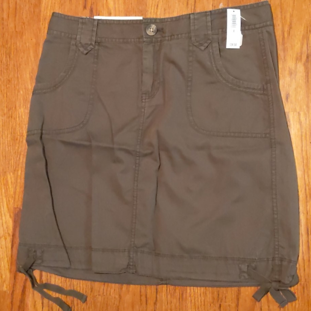 Old Navy Brown Button Skirt Size 4 NWT